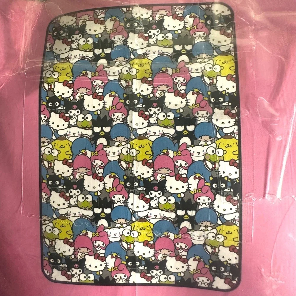NEW‎ Hello Kitty Friends Throw Blanket Sanrio Kuromi Keroppi Plush 62x90